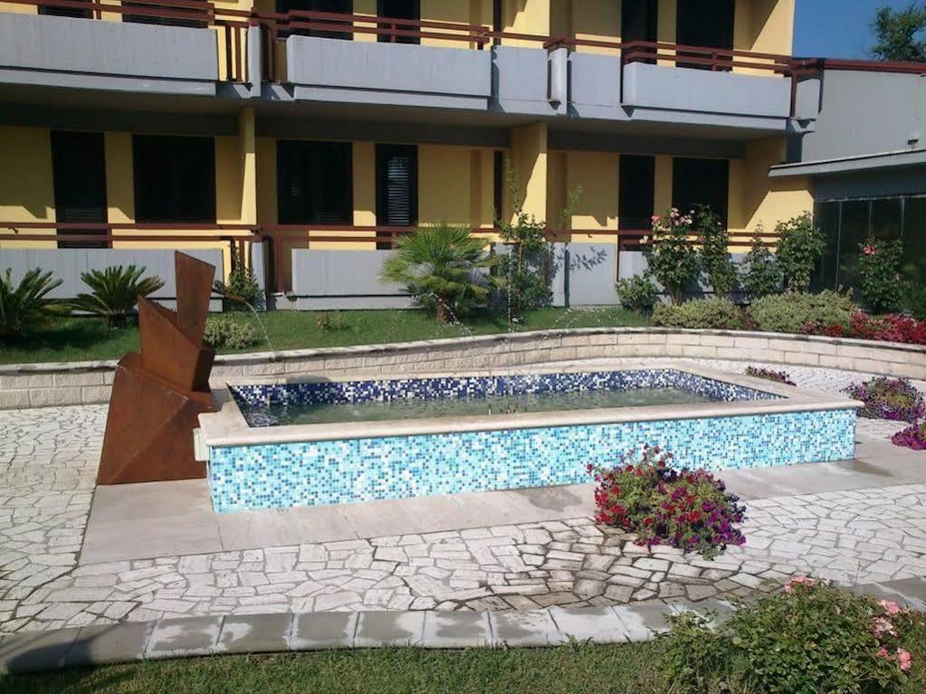 Hotel Pennile Ascoli Piceno Exterior photo