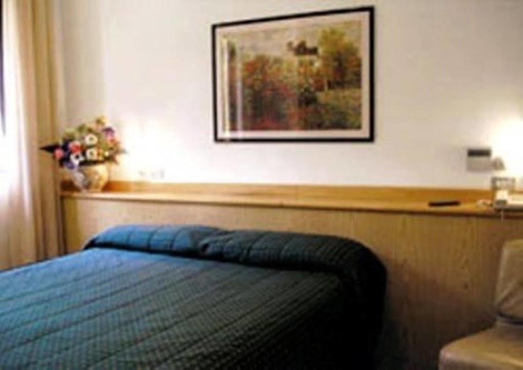 Hotel Pennile Ascoli Piceno Exterior photo